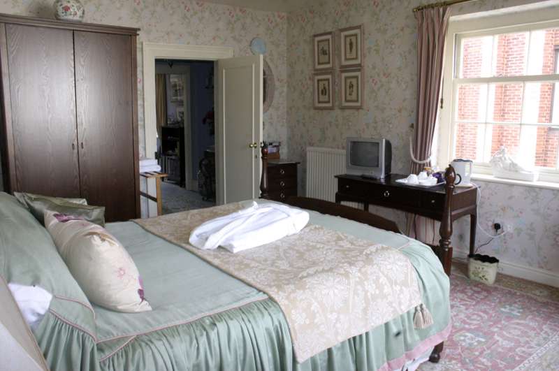 Hotels, B&Bs & Apartments In Norwich